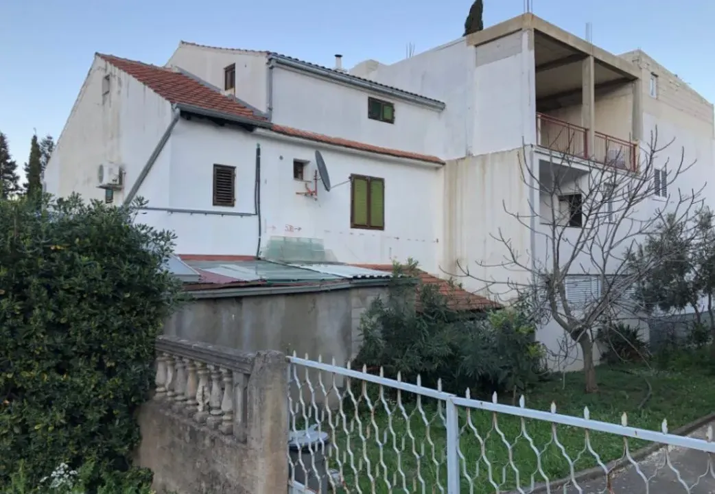 Prodaja, kuća, 250m², Radovići, Tivat