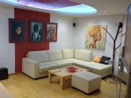 Izdavanje, trosoban stan, 81m², Palilula, Niš - image 1