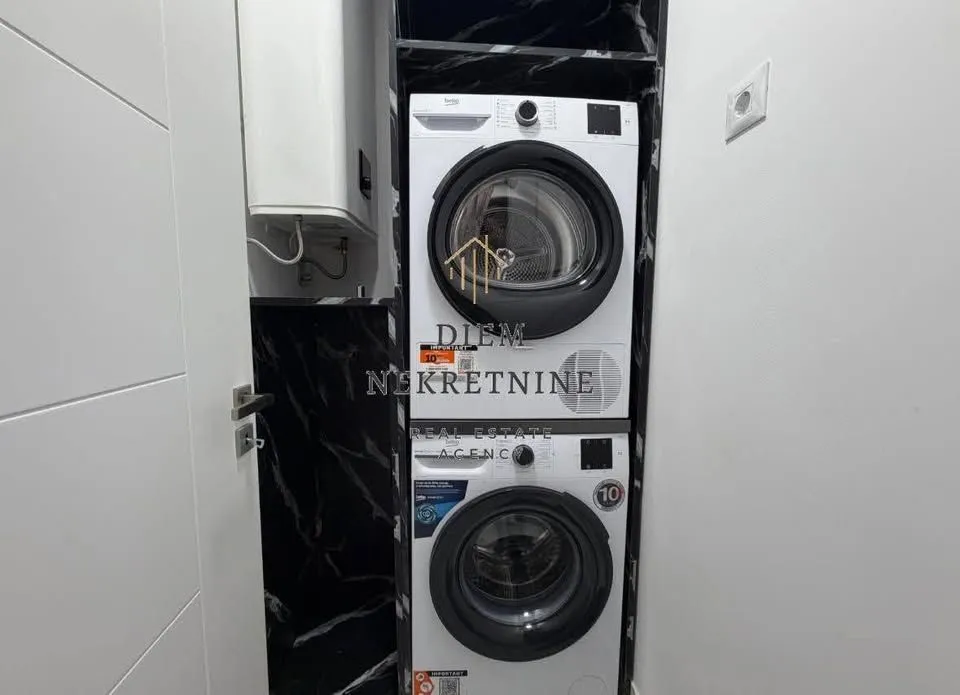 Rent, one bedroom apartment, 53m², Centar, Bar
