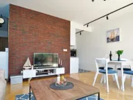 Prodaja, jednosoban stan, 52m², Dobrota, Kotor - image 5