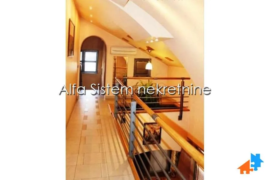 Izdavanje, kuća, 400m², Voždovac Sve Podlokacije, Beograd