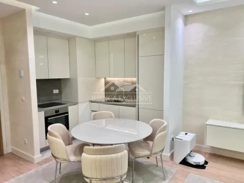 Sale, three bedroom apartment, 88m², Savski Venac, Beograd - image 10