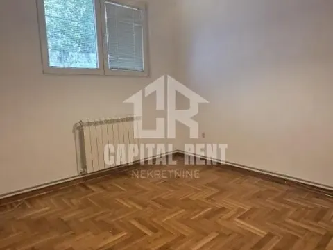 Rent, four bedroom apartment, 62m², Senjak, Beograd - image 13