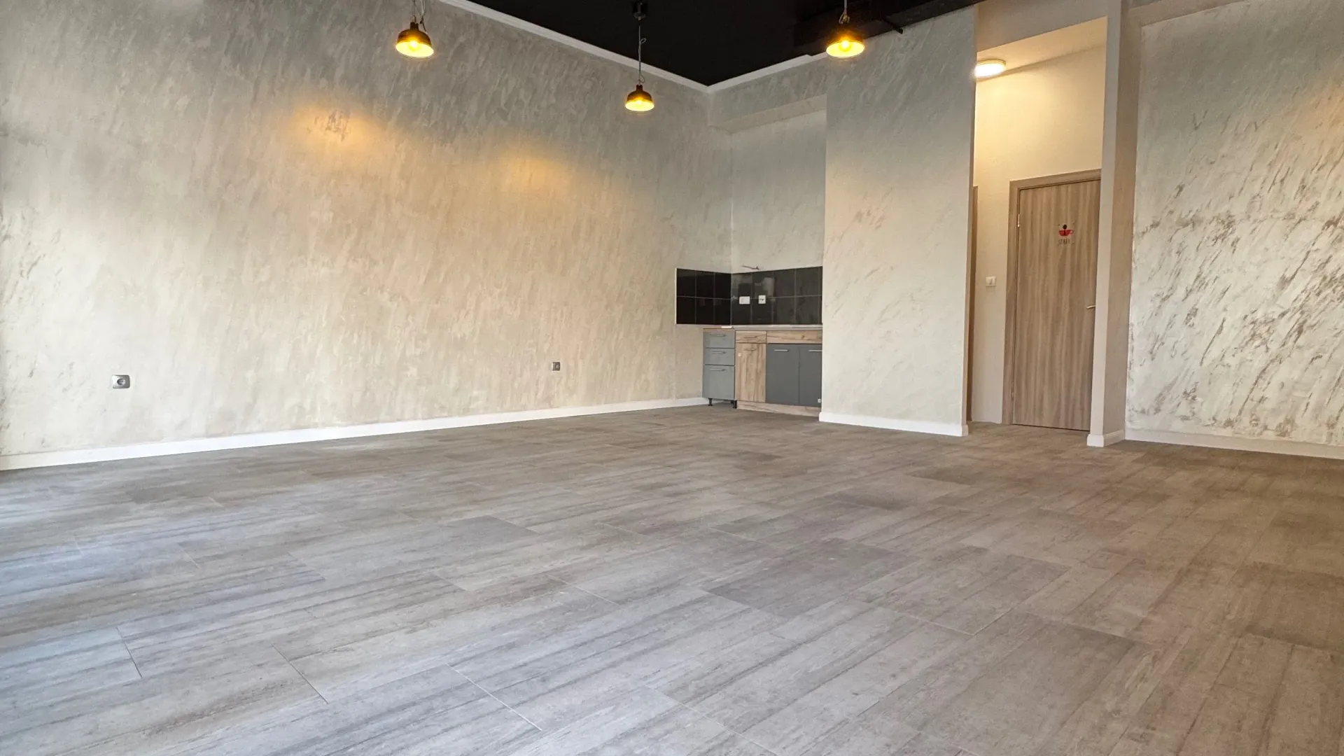 Rent, office space, 45m², City Kvart, Podgorica