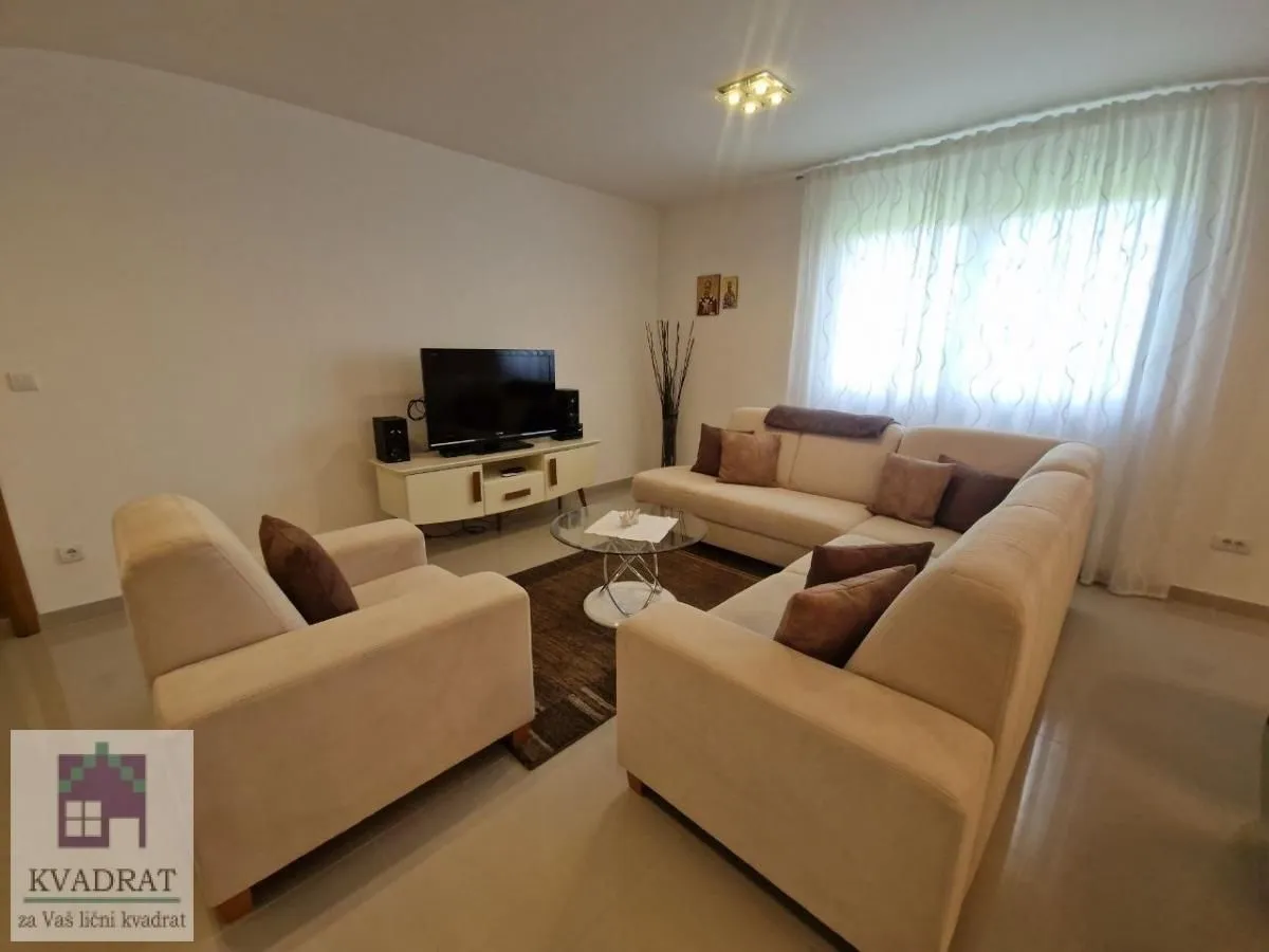 Prodaja, kuća, 325m², Obrenovac, Beograd