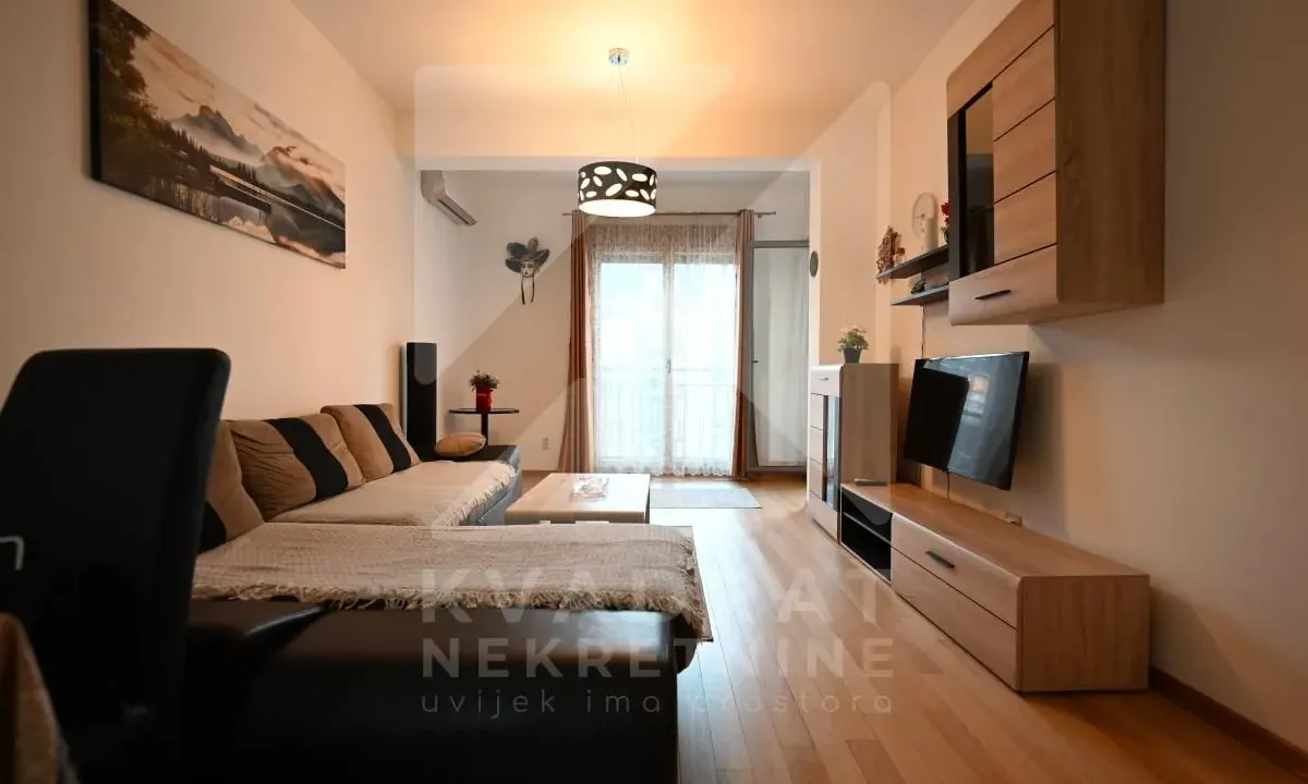Rent, one bedroom apartment, 49m², 1 maj, Podgorica