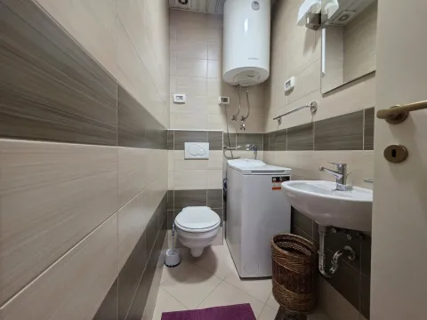 Prodaja, stan, 70m², City Kvart, Podgorica - image 13