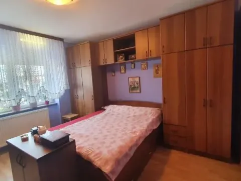 Prodaja, kuća, 340m², Veternik, Novi Sad Sve Podlokacije - image 16