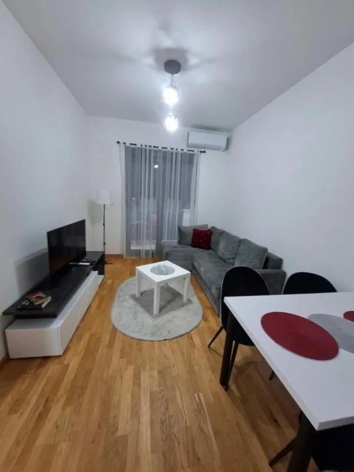 Izdavanje, jednosoban stan, 37m², Zabjelo, Podgorica