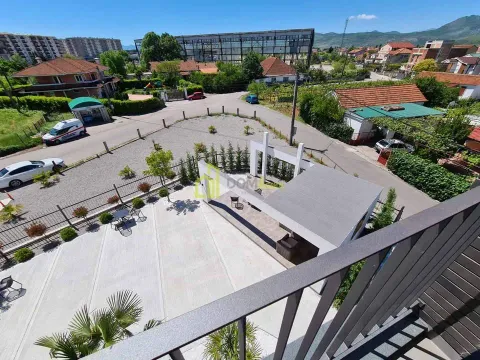 Izdavanje, trosoban stan, 95m², City Kvart, Podgorica - image 9