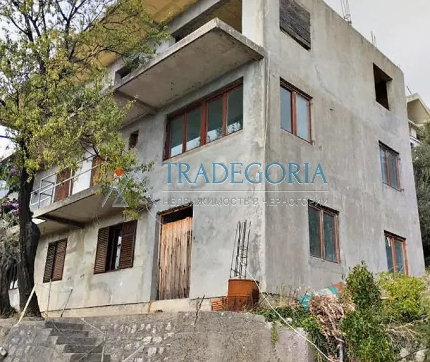 Prodaja, kuća, 360m², Bar, Crna Gora