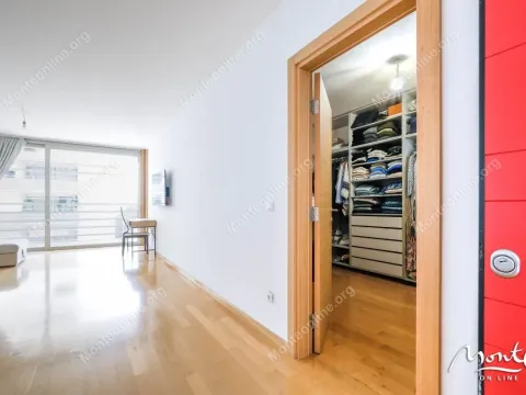 Prodaja, dvosoban stan, 85m², Budva, Crna Gora - image 11