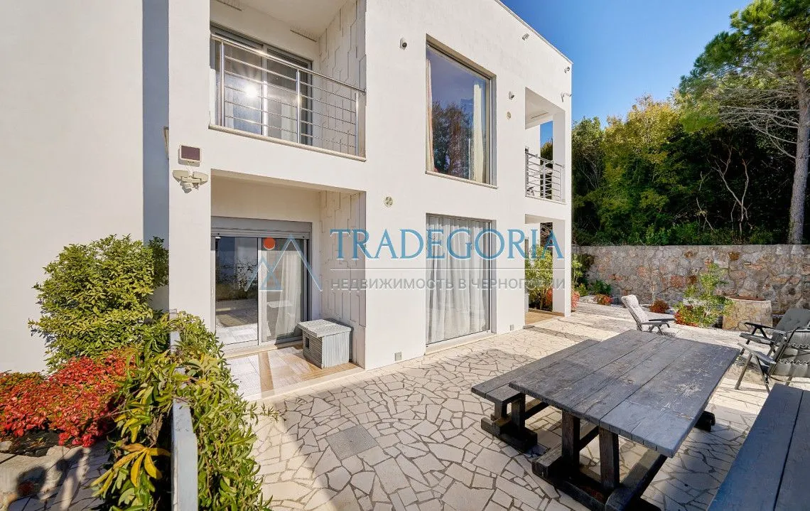 Sale, house, 200m², Krimovica, Kotor
