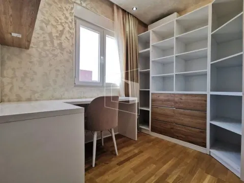 Rent, apartment, 70m², Stari Aerodrom, Podgorica - image 13