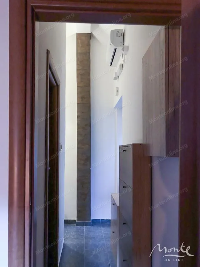 Prodaja, dvosoban stan, 50m², Grad, Kotor