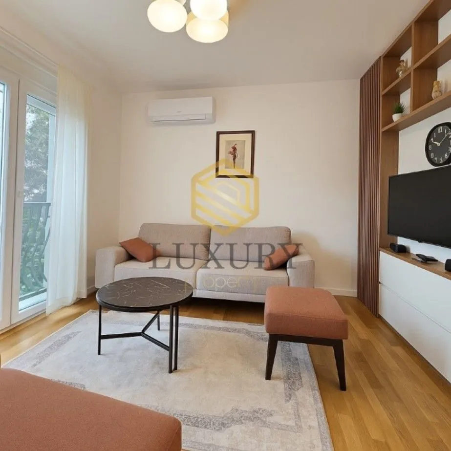 Prodaja, jednosoban stan, 32m², Ljubović, Podgorica