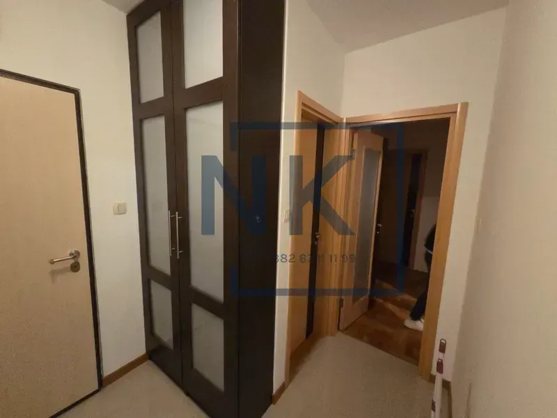 Izdavanje, dvosoban stan, 70m², Tuški Put, Podgorica