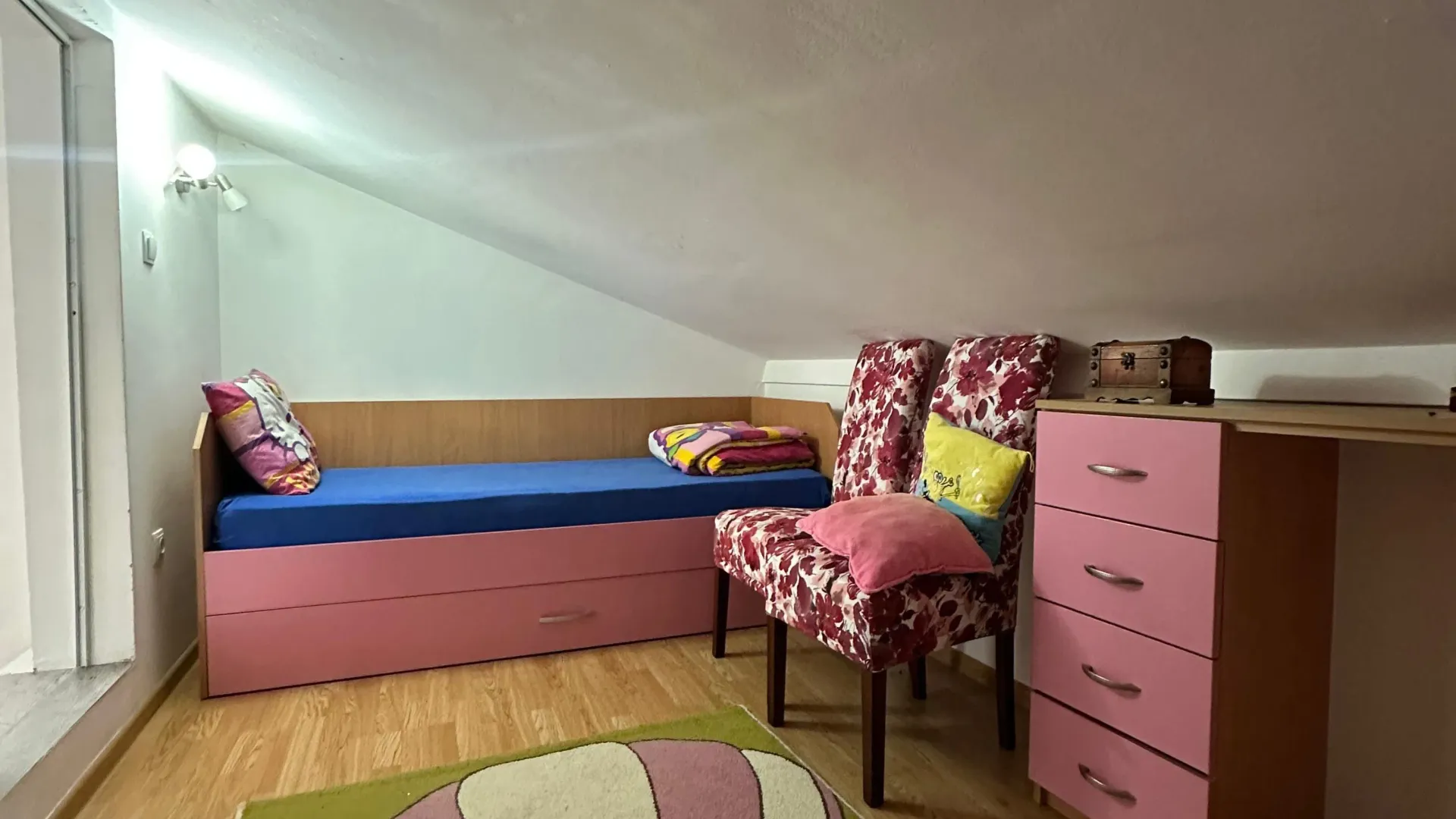 Rent, three bedroom apartment, 70m², Dumidran, Tivat