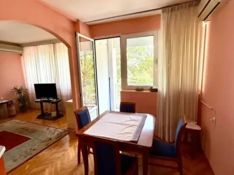 Prodaja, trosoban stan, 100m², Pejton, Podgorica - image 6