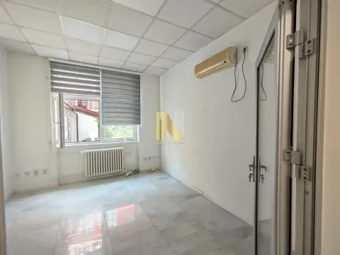 Rent, office space, 160m², Centar, Novi Sad - image 20