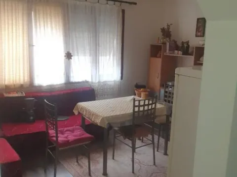 Prodaja, četvorosoban stan, 70m², Ćele Kula, Niš - image 3