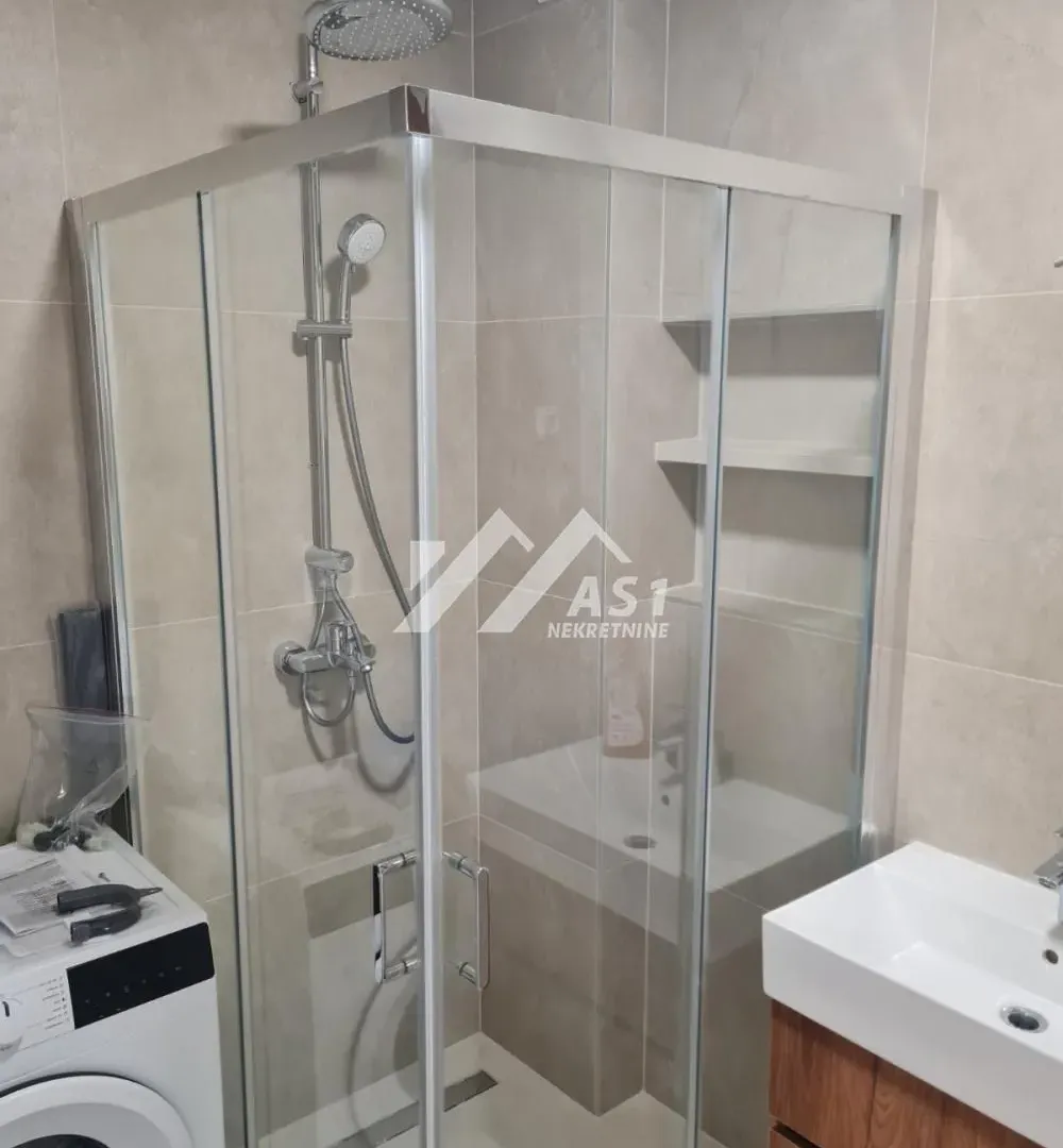 Rent, four bedroom apartment, 80m², Veternička rampa, Novi Sad Sve Podlokacije