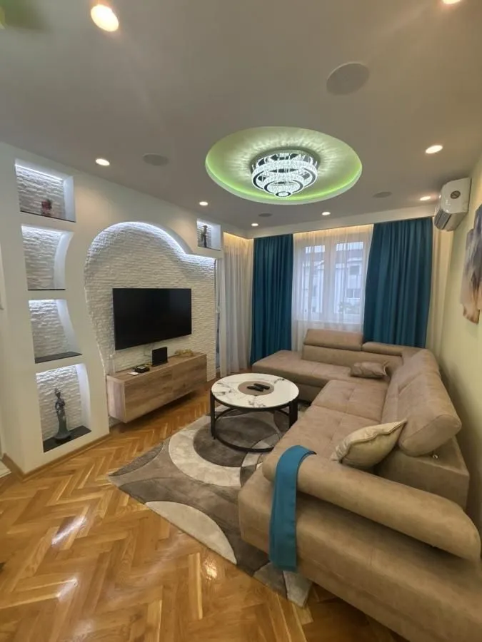 Izdavanje, stan, 46m², Stari Aerodrom, Podgorica