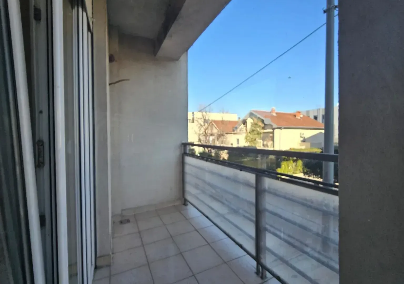 Prodaja, dvosoban stan, 73m², Dalmatinska ulica, Podgorica