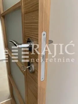 Rent, office space, 50m², Čubura, Beograd - image 4