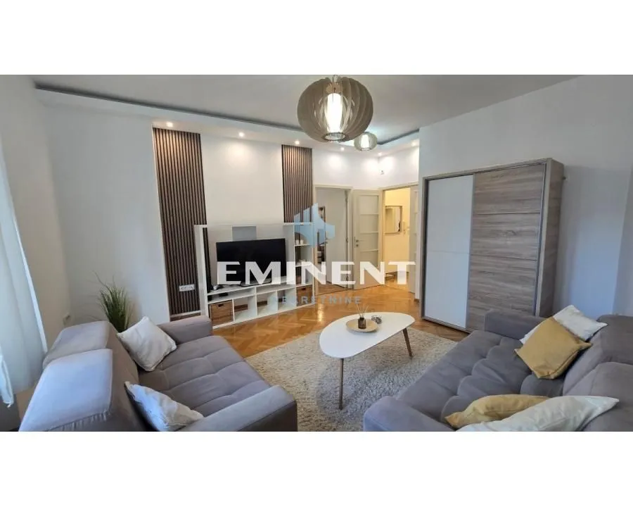 Izdavanje, dvosoban stan, 68m², Stari Grad, Beograd