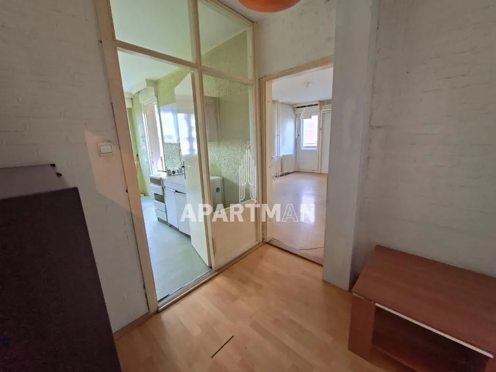 Sale, two bedroom apartment, 64m², Novi Beograd Blok 70, Novi Beograd Sve Podlokacije