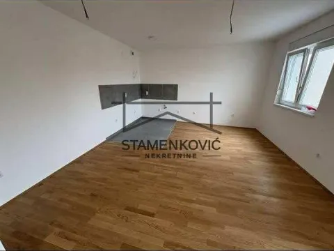 Prodaja, jednosoban stan, 40m², Adice, Novi Sad Sve Podlokacije - image 2