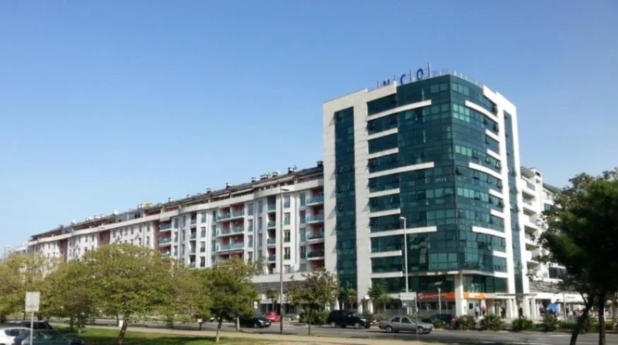 Prodaja, četvorosoban stan, 122m², Preko Morače, Podgorica
