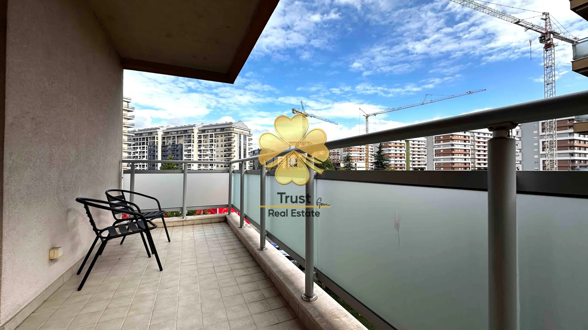 Rent, three bedroom apartment, 120m², City Kvart, Podgorica