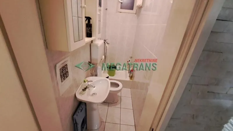 Rent, office space, 100m², Banatić, Novi Sad Sve Podlokacije