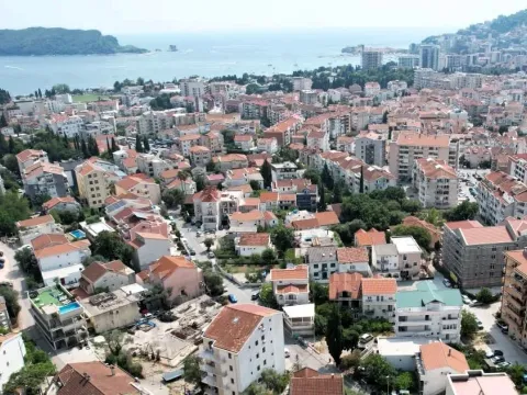 Prodaja, plac, 318m², Budva, Crna Gora - image 4