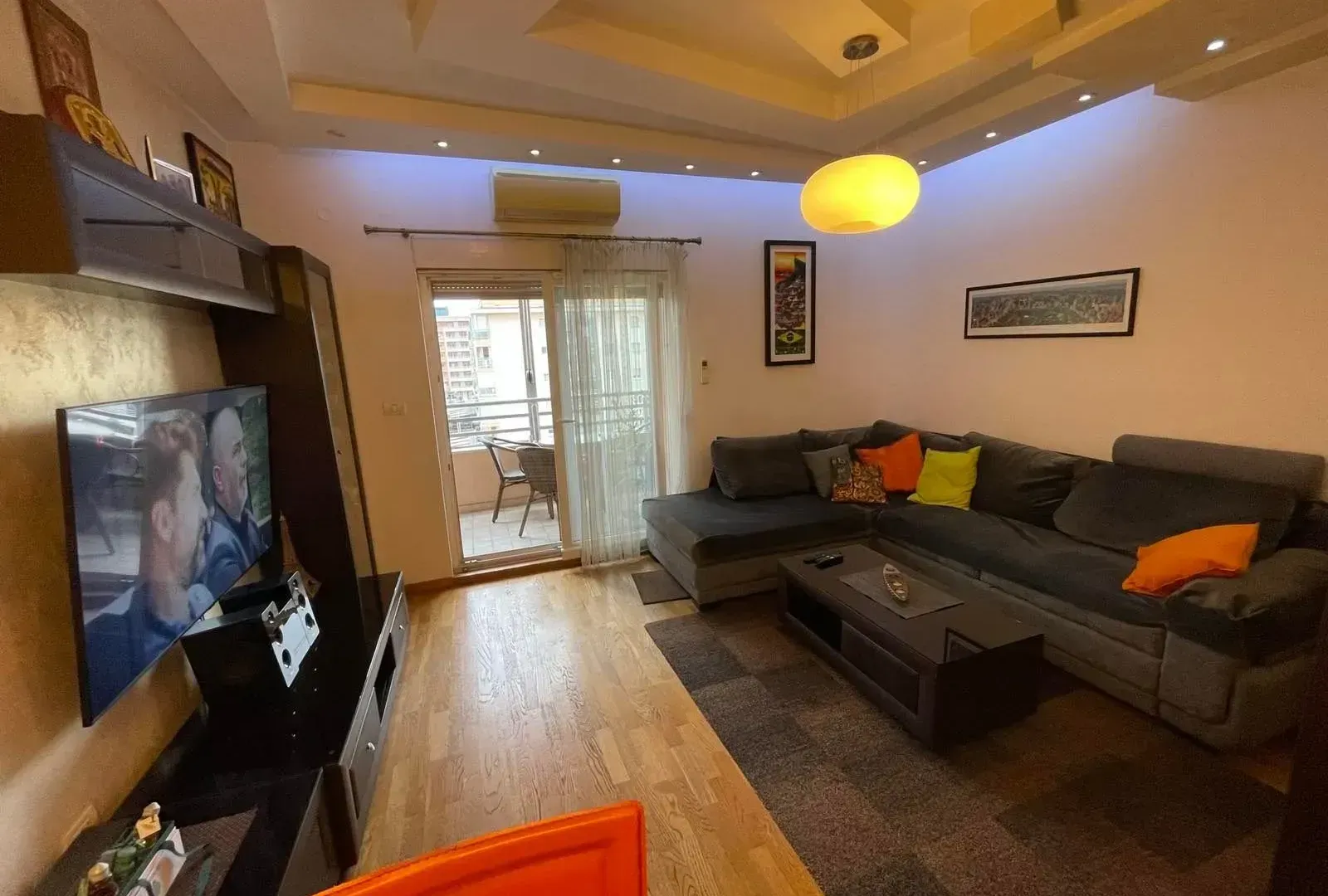 Izdavanje, dvosoban stan, 68m², City Kvart, Podgorica