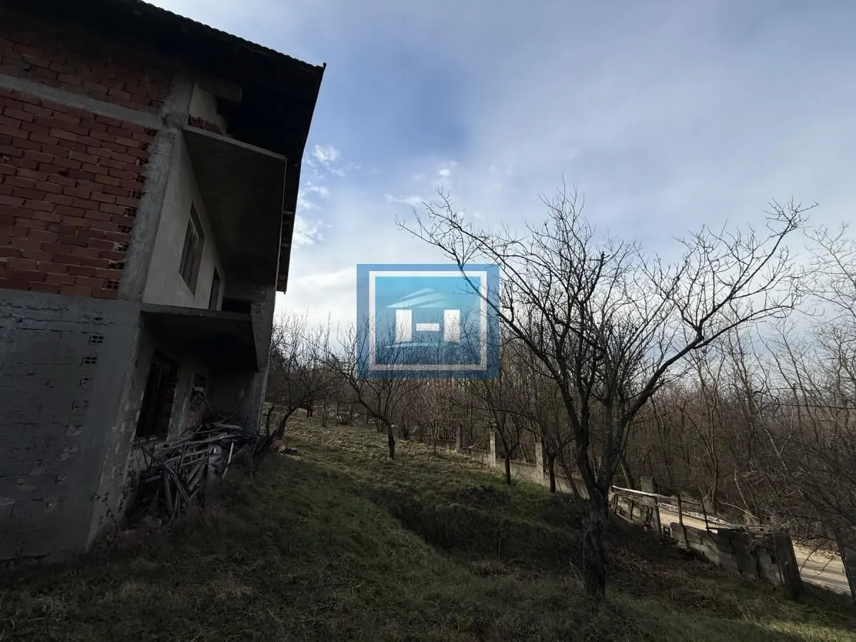 Prodaja, kuća, 230m², Đurđevo brdo, Jagodina