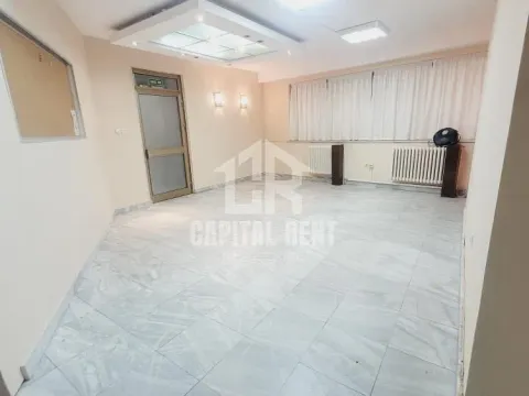 Izdavanje, poslovni prostor, 35m², Stari Grad, Beograd - image 4