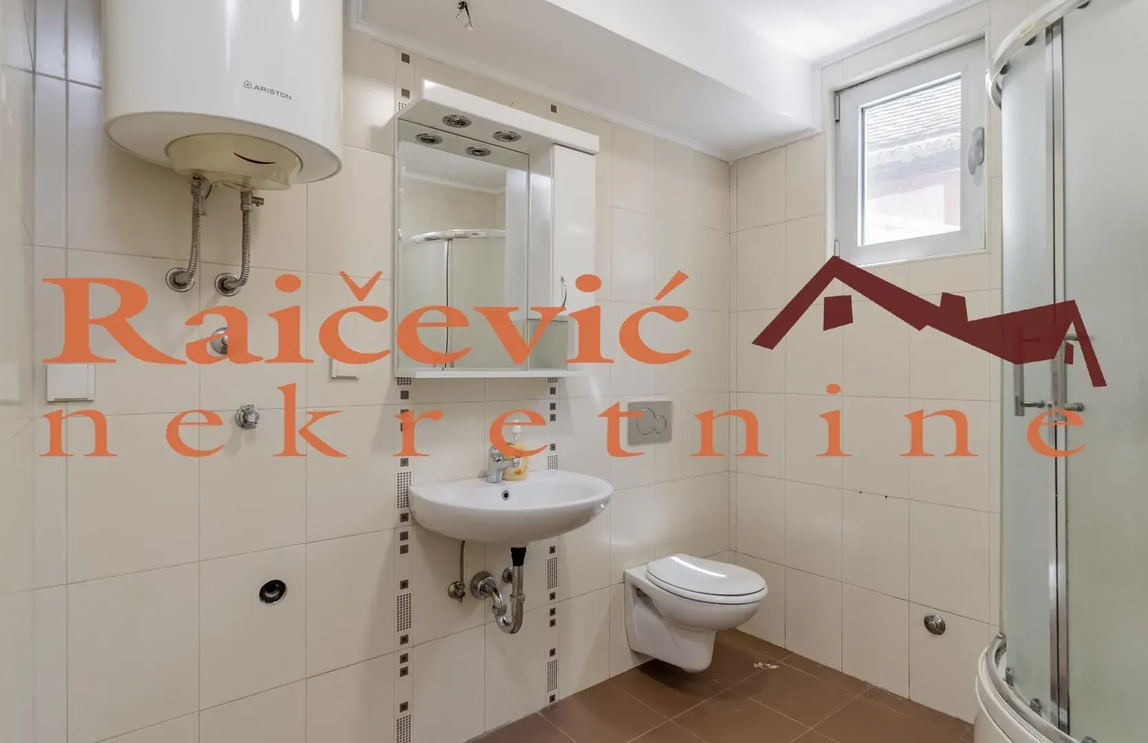 Rent, three bedroom apartment, 117m², Voždovac Sve Podlokacije, Beograd