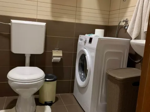 Izdavanje, jednosoban stan, 58m², Budva, Crna Gora - image 15