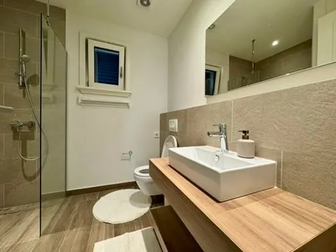 Prodaja, trosoban stan, 85m², Luštica, Tivat