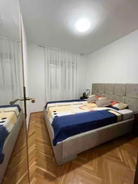 Izdavanje, jednosoban stan, 45m², Blok 9, Podgorica - image 6