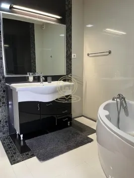 Izdavanje, četvorosoban stan, 102m², Telep, Novi Sad Sve Podlokacije - image 11