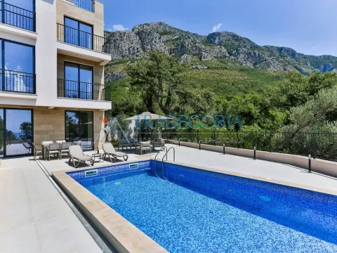 Prodaja, kuća, 223m², Reževići, Budva - image 36