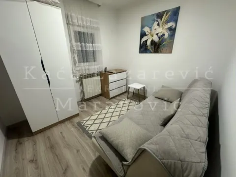 Izdavanje, trosoban stan, 48m², Voždovac Sve Podlokacije, Beograd - image 7