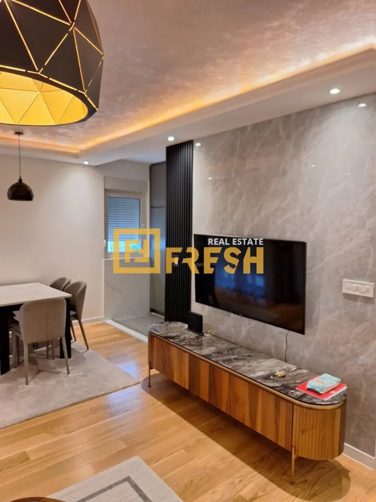 Rent, three bedroom apartment, 94m², City Kvart, Podgorica