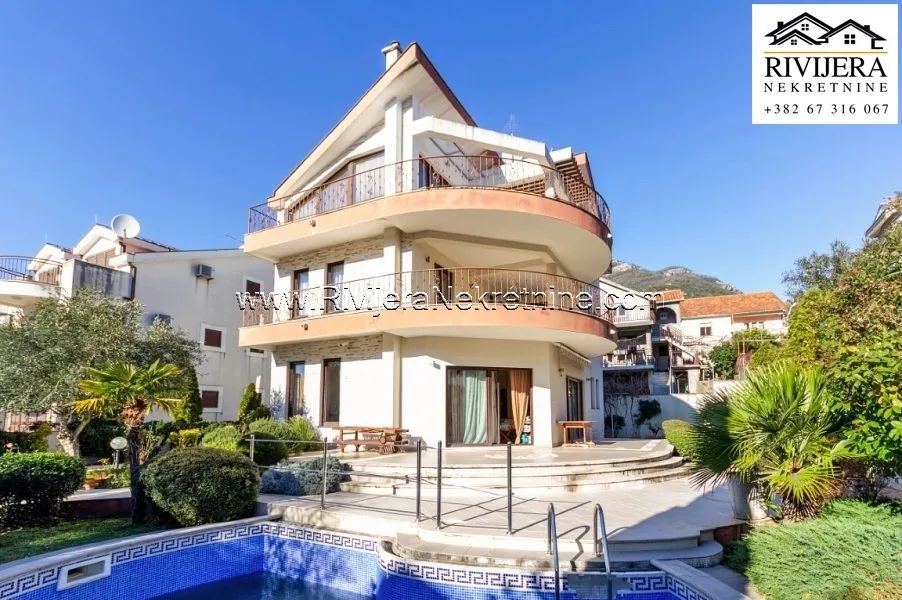 Sale, house, 330m², Đenovići, Herceg Novi