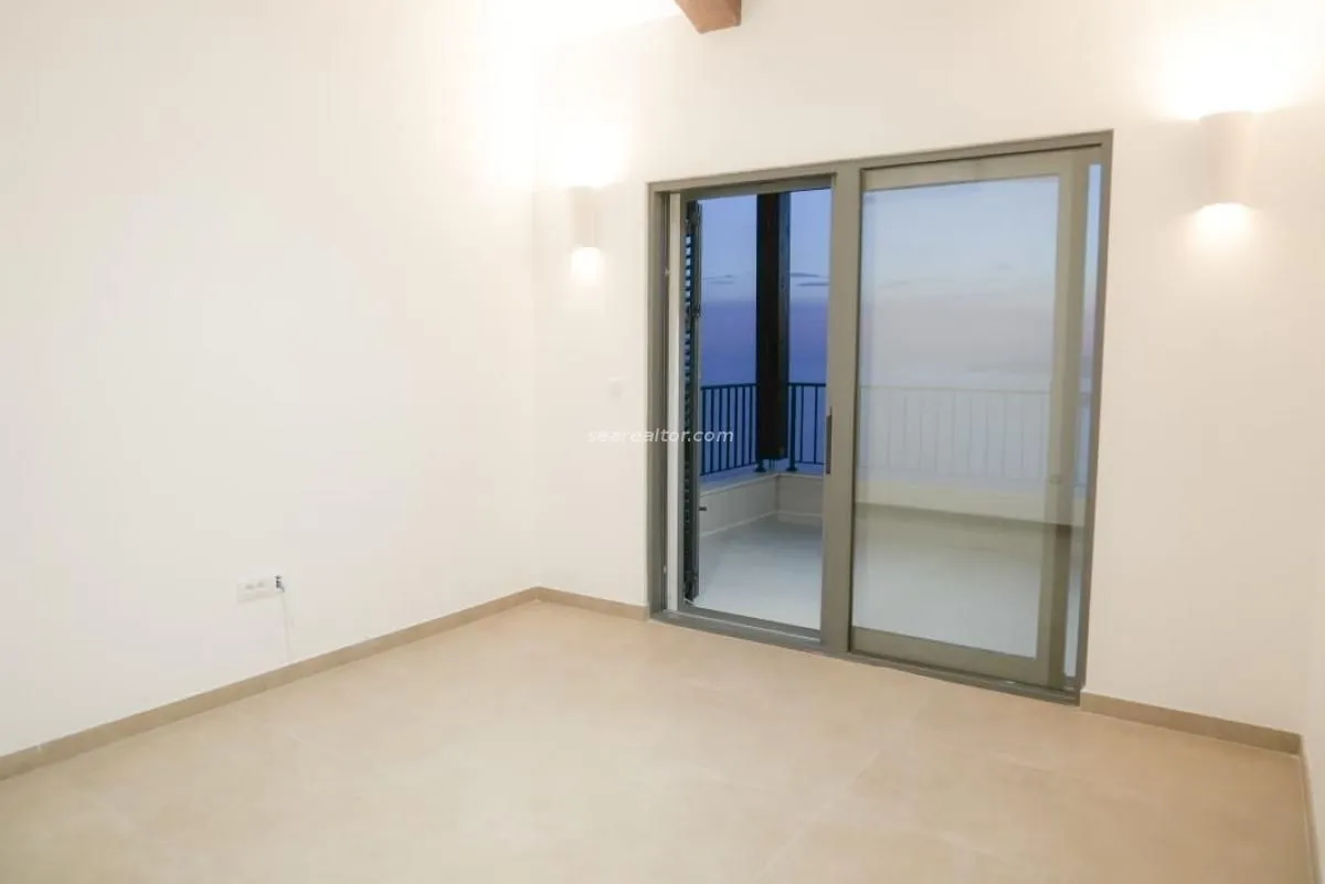 Sale, house, 420m², Blizikuće, Budva
