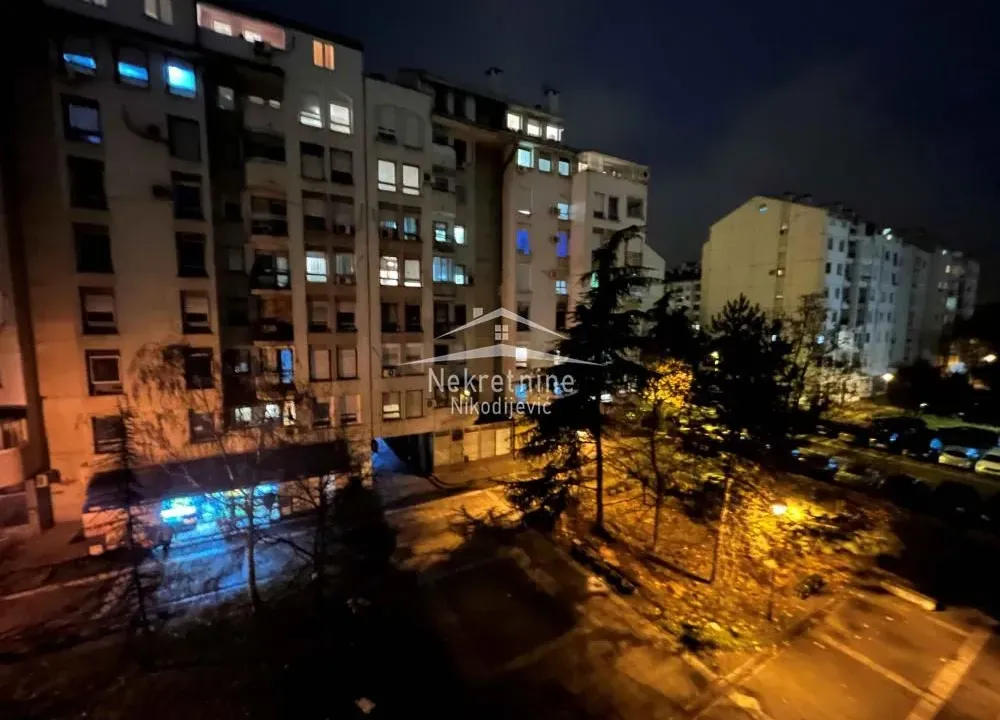 Izdavanje, jednosoban stan, 28m², Čukarička Padina, Beograd